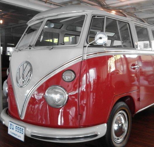 VW Bully T1 in Bangkok (1 klein)