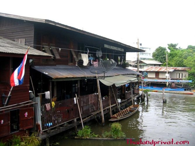 Das alte Haus am Klong